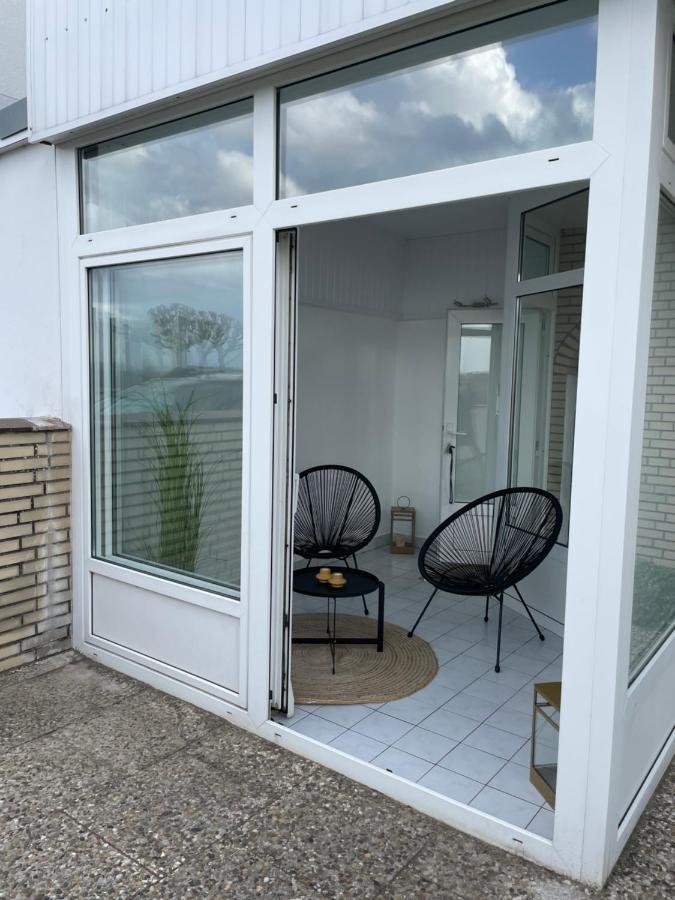 Juna Laboe Exteriör bild