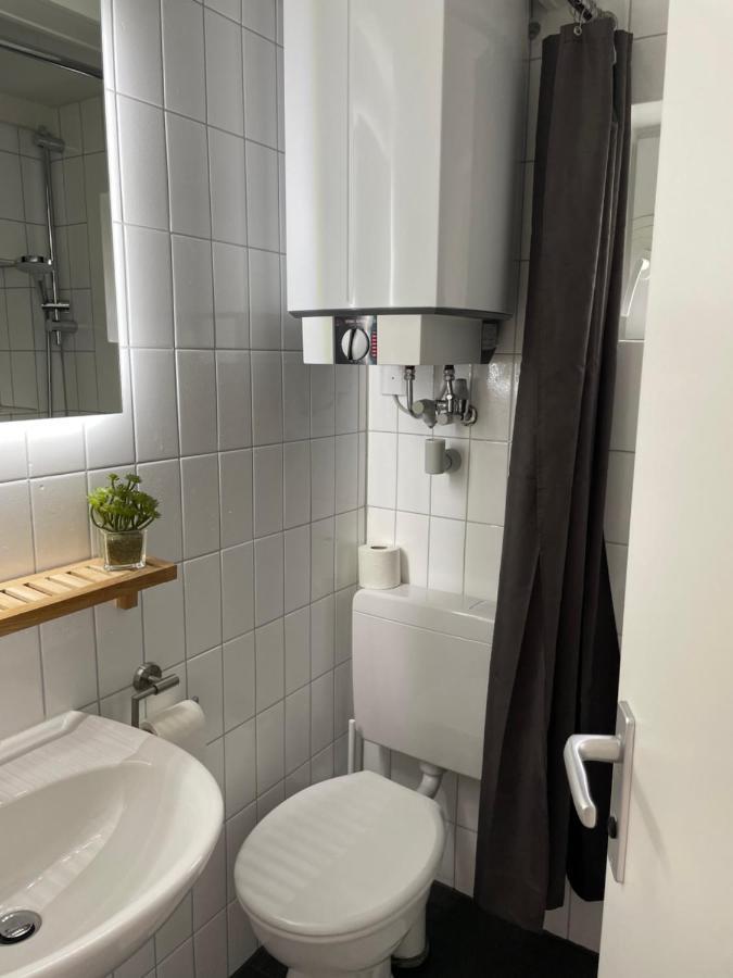 Juna Laboe Exteriör bild